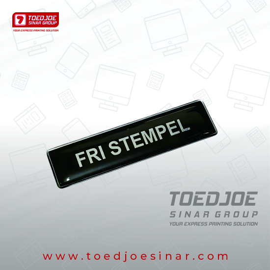 Name Tag (Akrilik Hitam) + Resin
