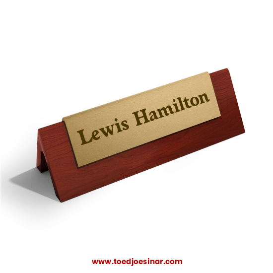 Name Desk Sliding Plat